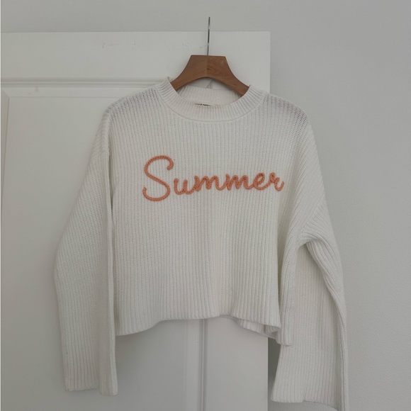 moon & madison Sweaters - Moon & Madison white ribbed knit Summer embroidered cropped sweater size MEDIUM